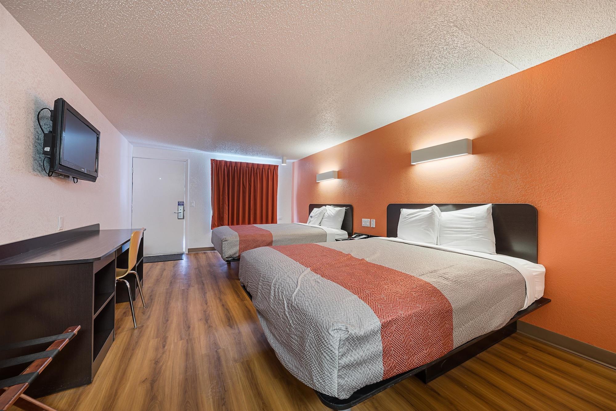 Motel 6-Hamburg, Ny Экстерьер фото