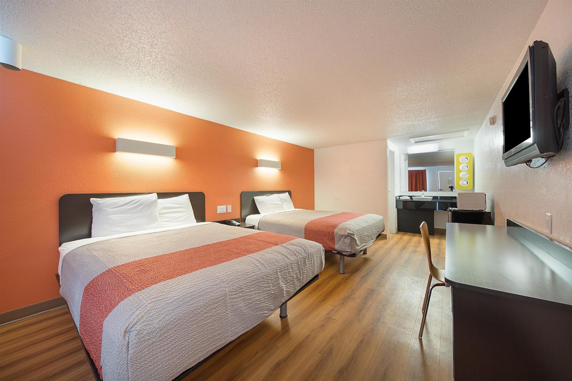 Motel 6-Hamburg, Ny Экстерьер фото